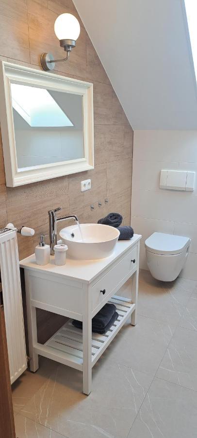 Traumhafte Ferienwohnung Auf 100 Quadratmetern Fuer 6 Pers Naehe Muenchen, Icm, Therme, Muc Forstinning Bagian luar foto
